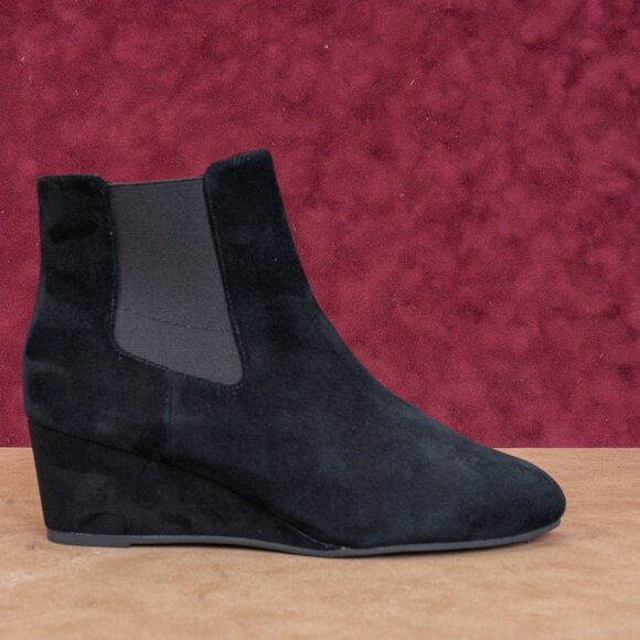 Pelle Moda Women Erla Black Suede Wedge Ankle Zip Boots sz 10 - Picture 4 of 9